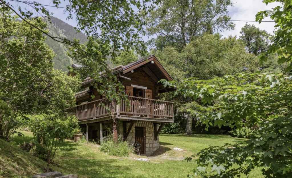 Airbnb-Style Rentals in chamonix photoshoot