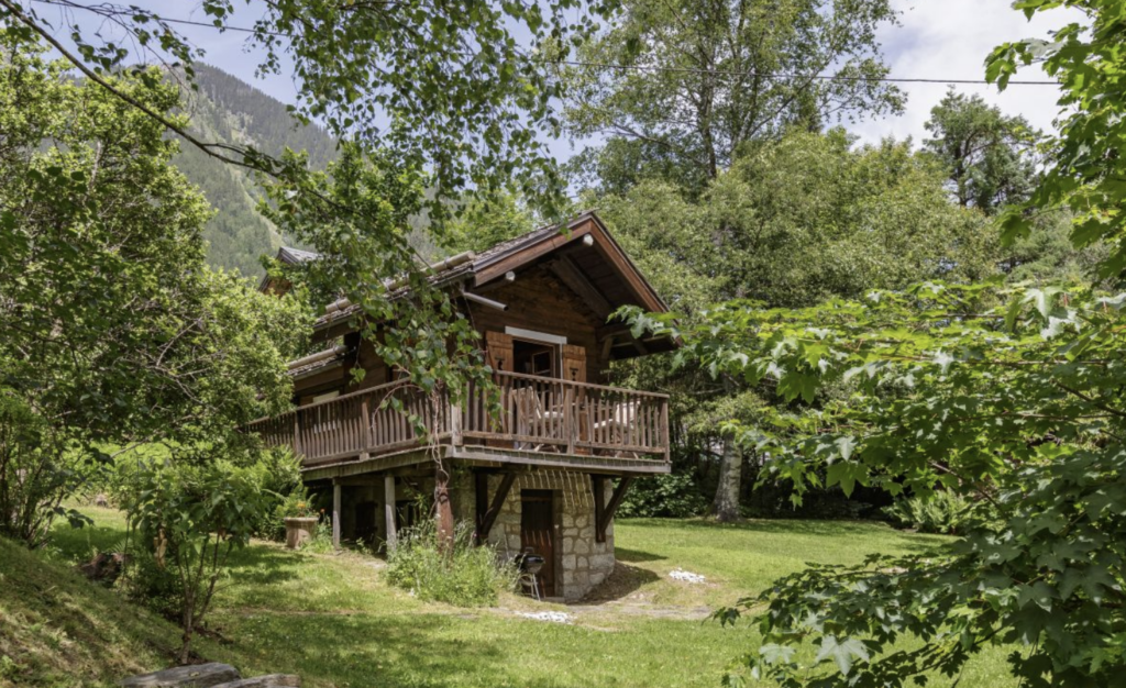 romantic one-bedroom chalets