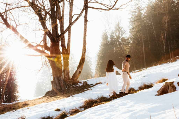 couple photoshoot in Chamonix