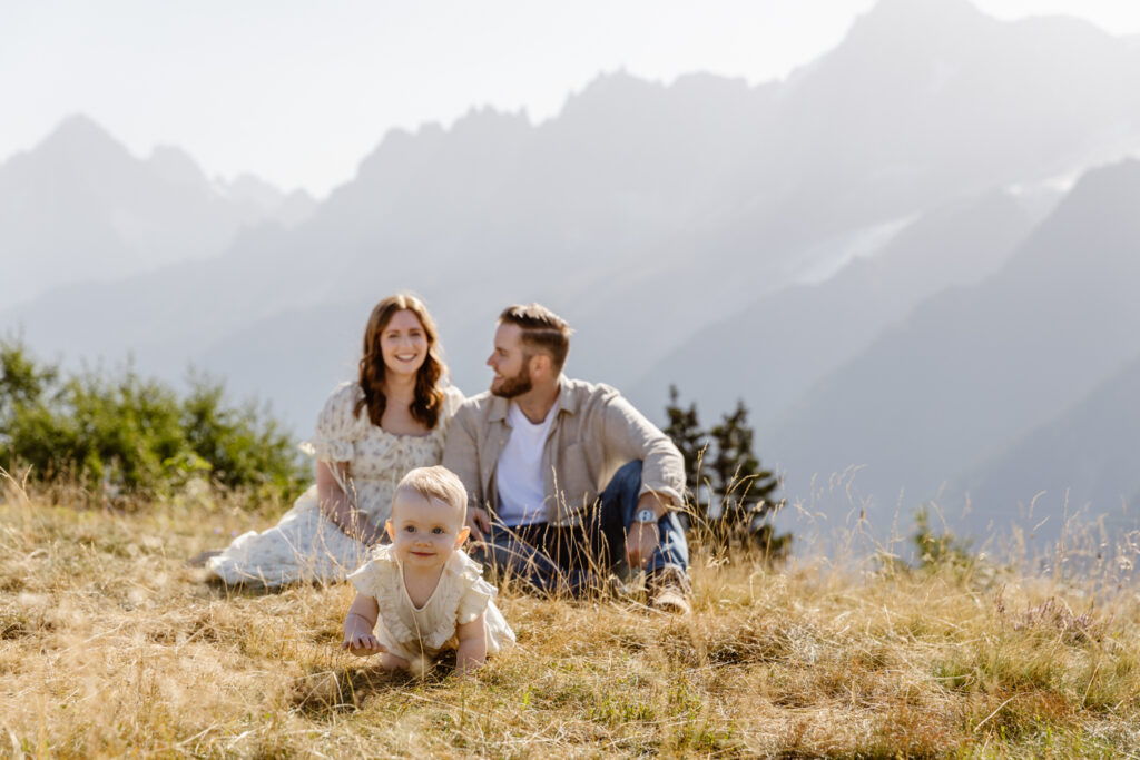 Séance photo de famille à la montagne à Chamonix