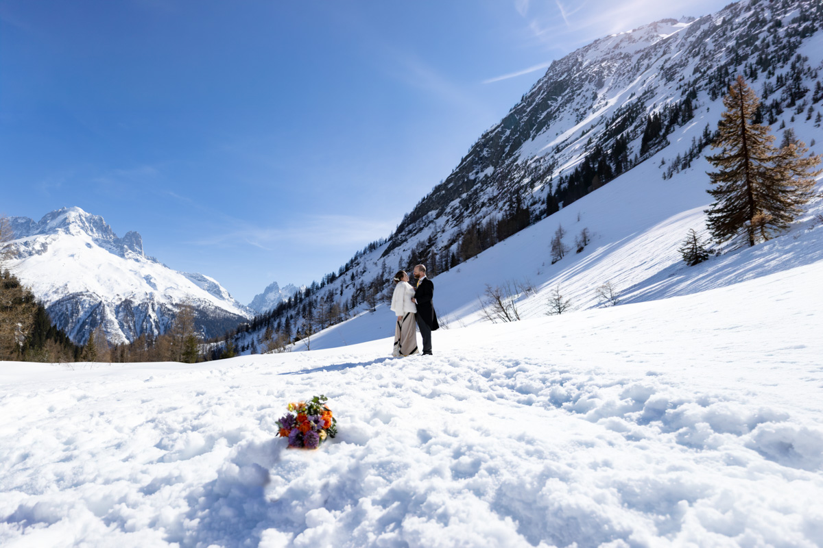Spring snow elopement in Chamonix Mont Blanc