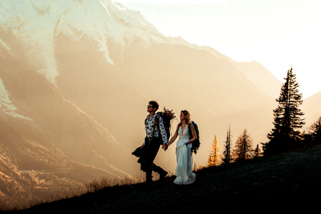 Un couple de Chamonix se marie dans les montagnes